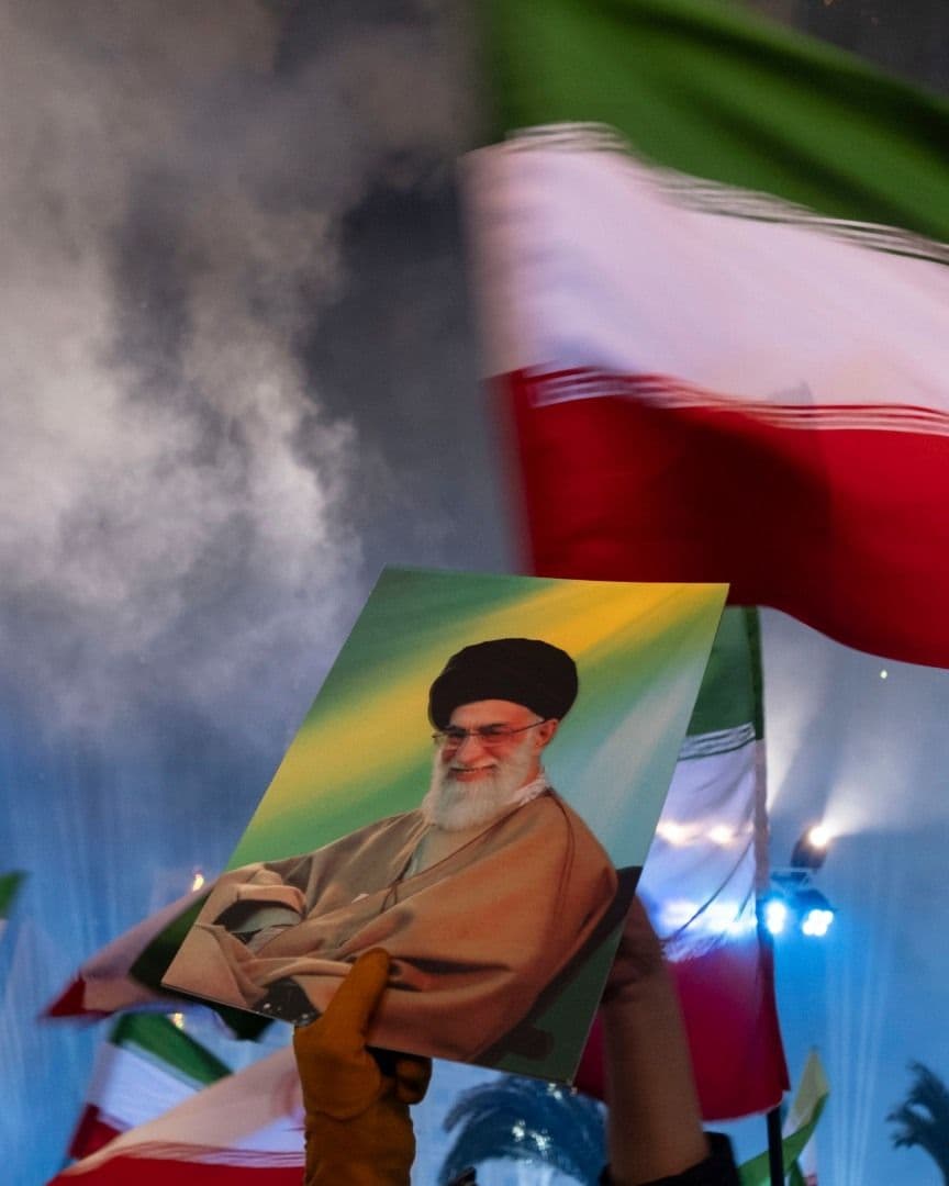 Irán Asegura que No Renunciará a Enriquecimiento Nuclear; Dice que Militares de EUA No Intimidan.