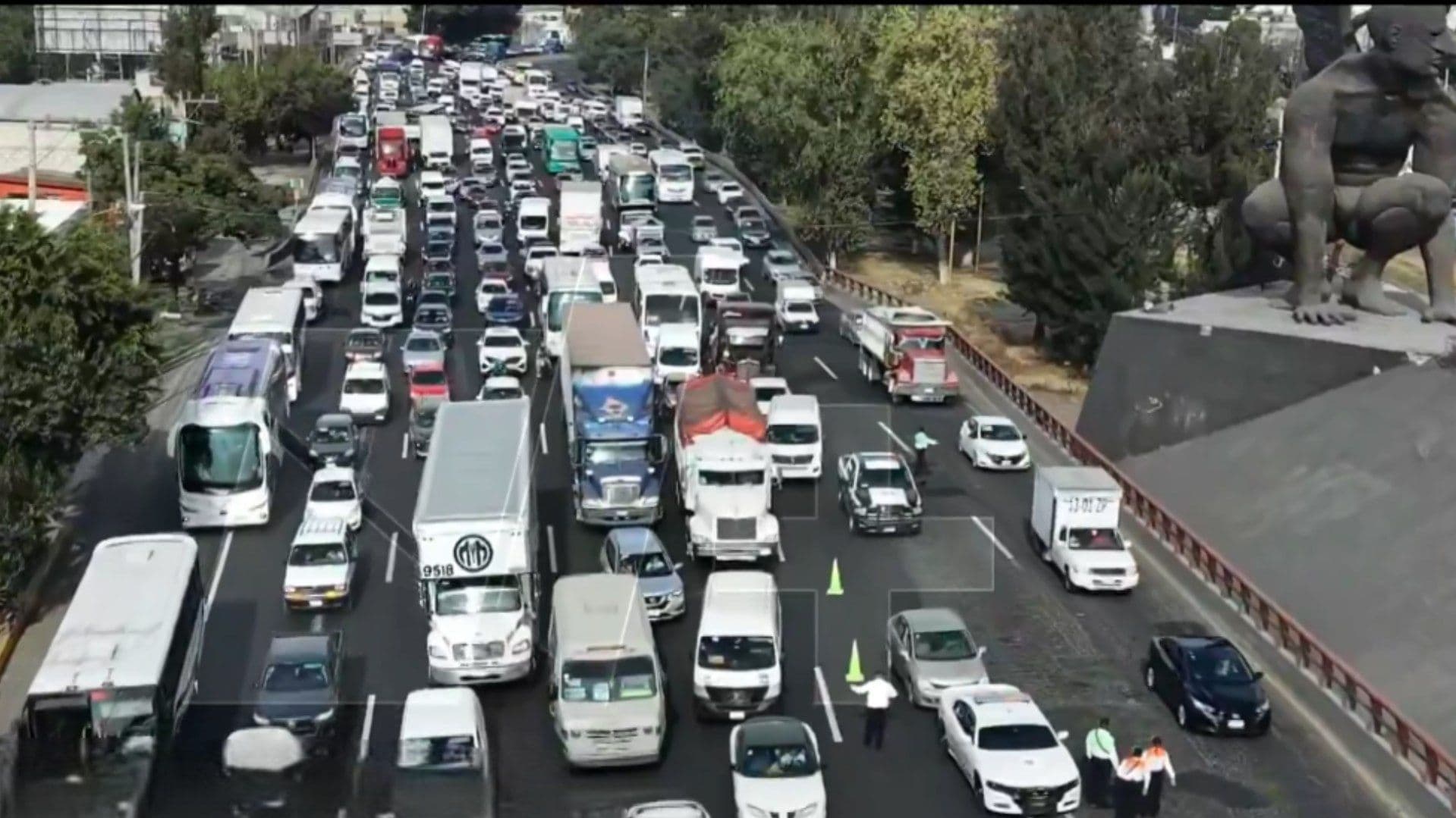 Caos en la México-Pachuca Hoy: ¿Qué Pasó y Cuánto Tiempo Estarán Cerrados Carriles a CDMX?