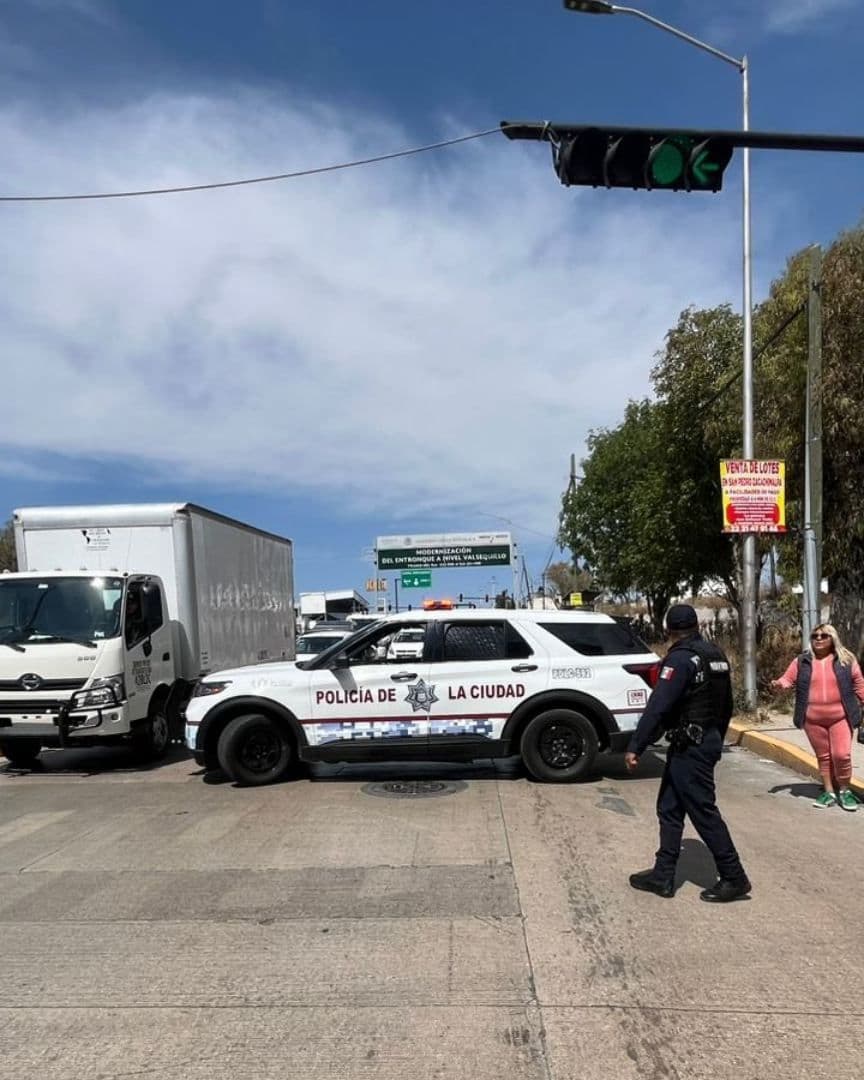 Manifestación Bloqueo Circulación Transportistas Vecinos Terminal RUTA Colonia La Guadalupana Bulevar Valsequillo Puebla