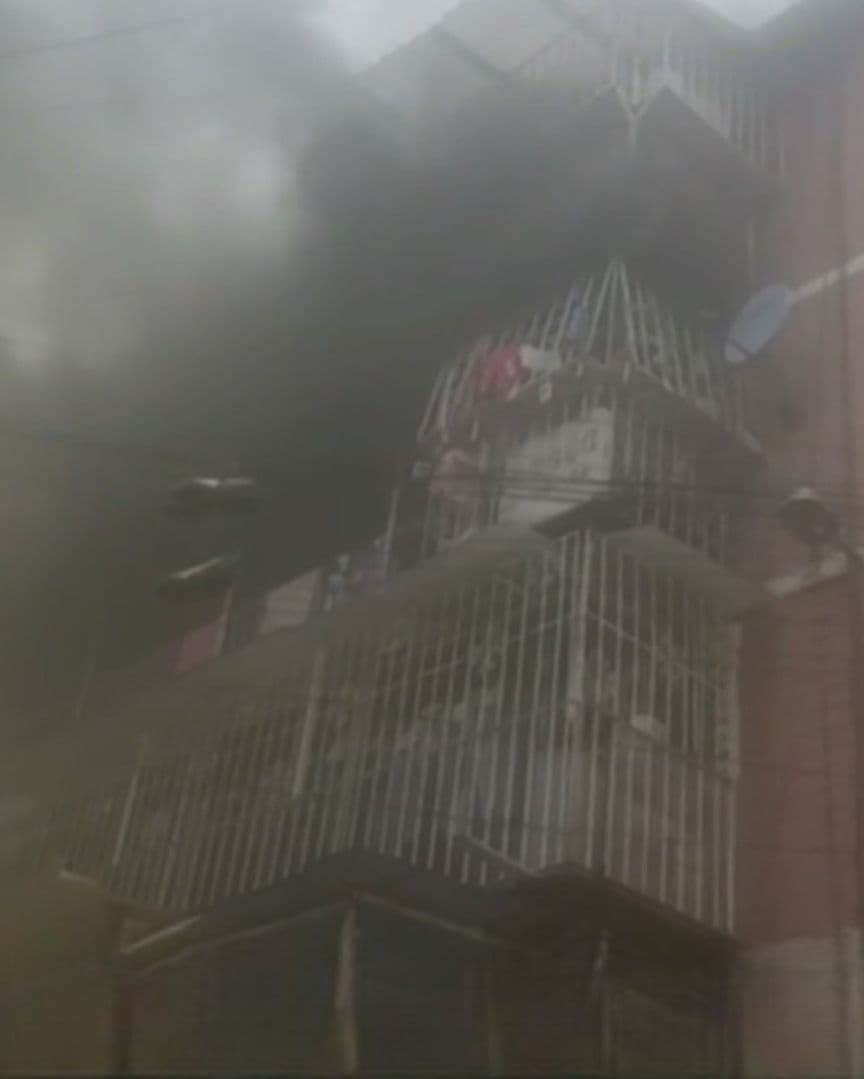 Reportan Fuerte Incendio en Vecindad de la Colonia Morelos en CDMX