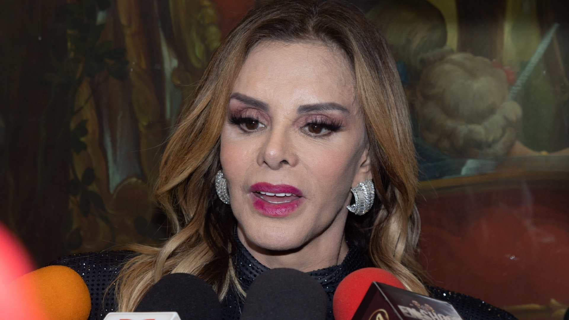 Lucía Mendez Da el Último Adiós a Pedro Torres con un Conmovedor Mensaje