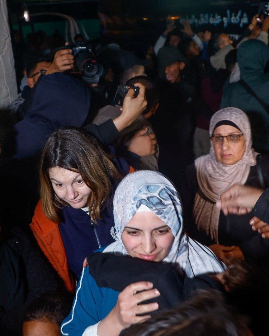 Israel Solo Permitió el Ingreso de 12 Palestinos a Gaza por el Cruce de Rafah.