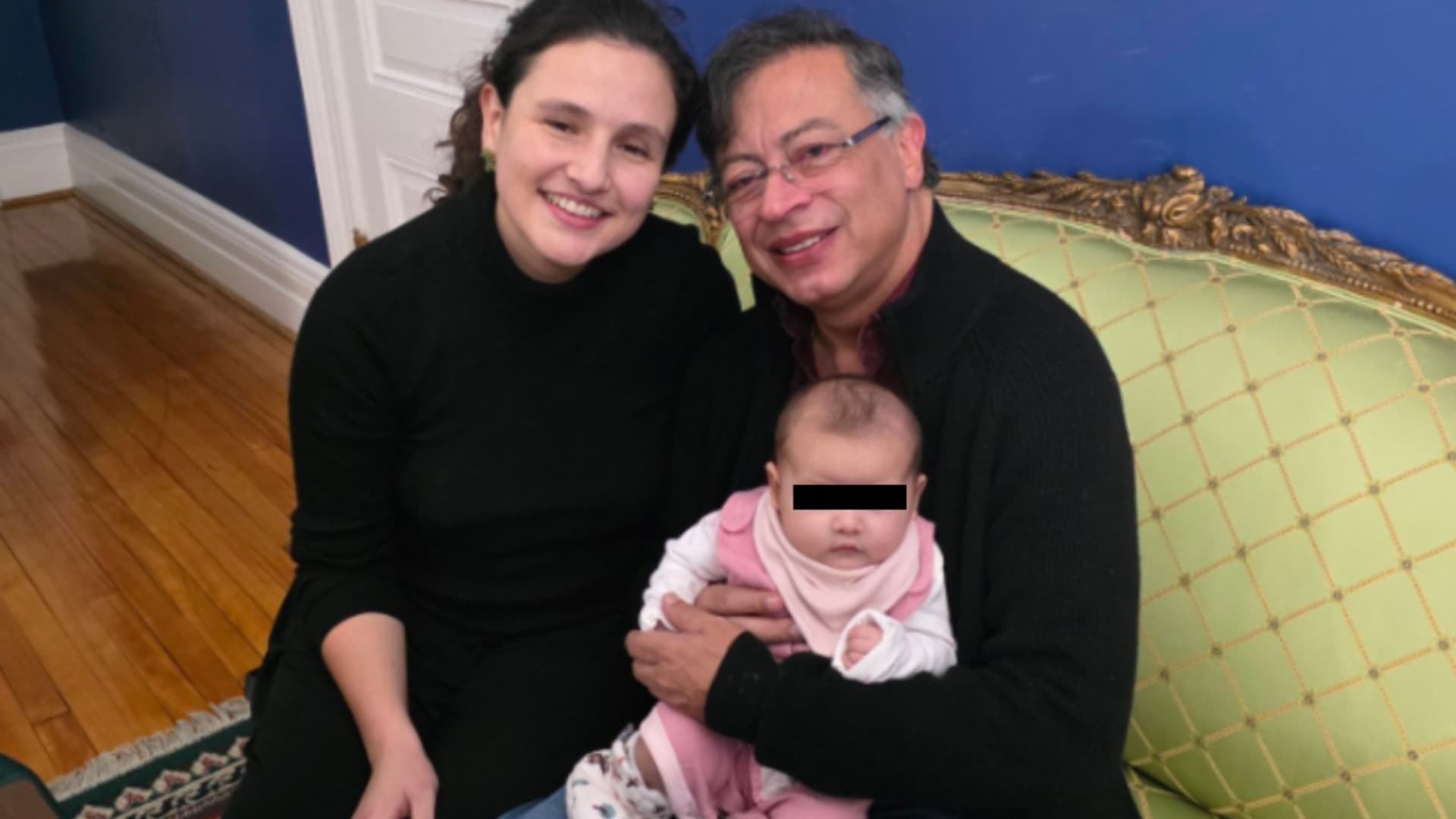 Gustavo Petro Conoce a su Nieta en Estados Unidos Previo a Reunión con Trump