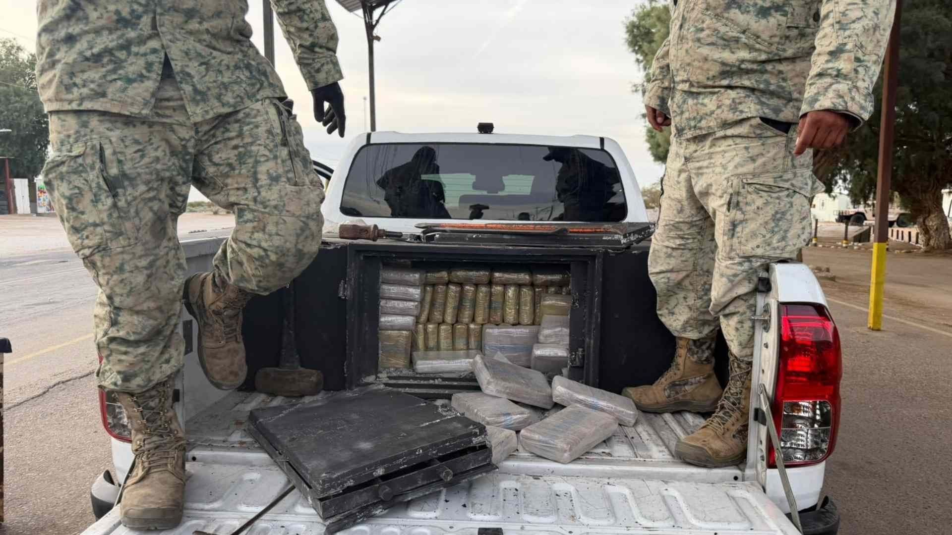 Aseguran Alrededor de 165 Kilogramos de Cocaína en San Luis Río Colorado; Hay Dos Detenidos