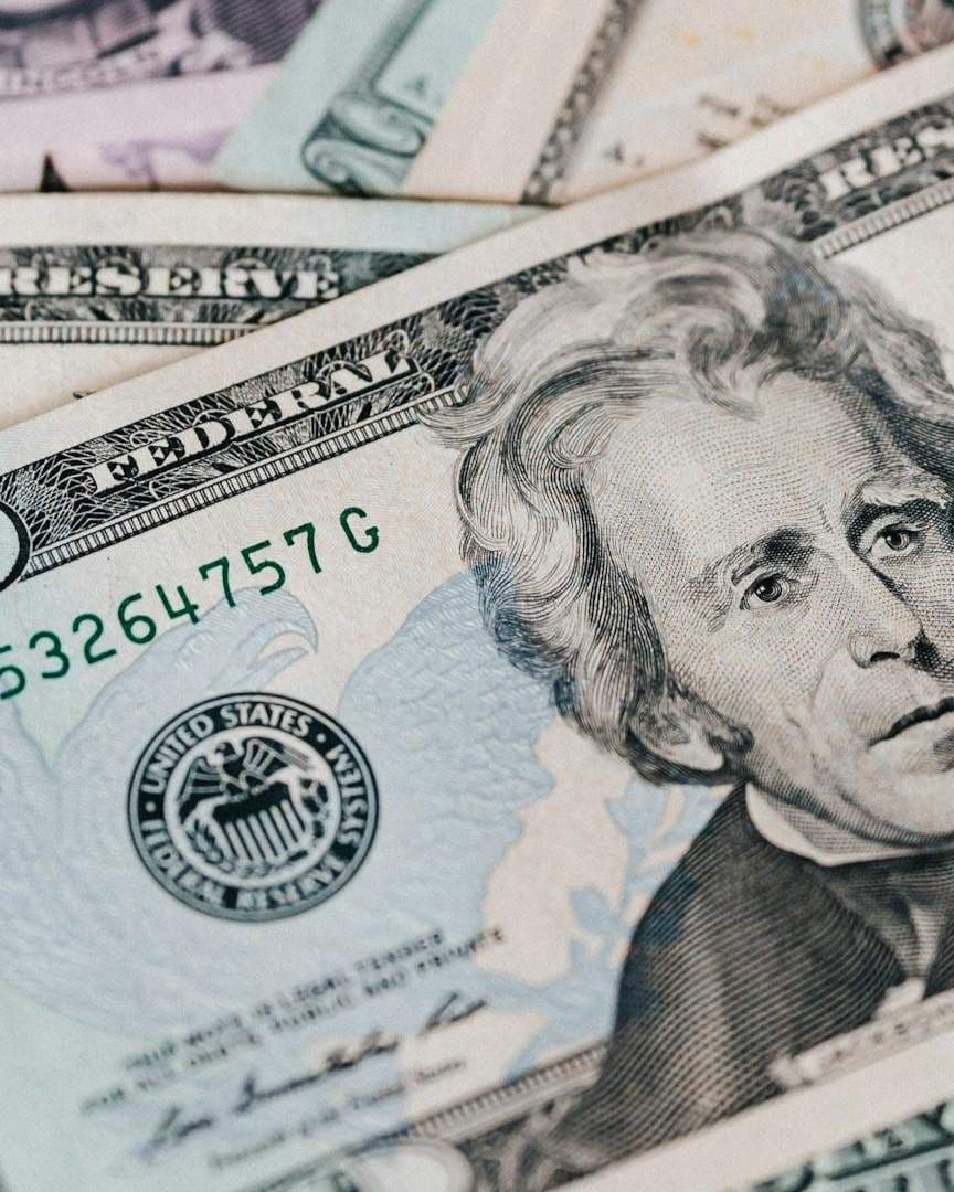 Precio del Dólar Hoy JUEVES 12 de Febrero de 2026: ¿Cómo Está el Tipo de Cambio con el Peso?