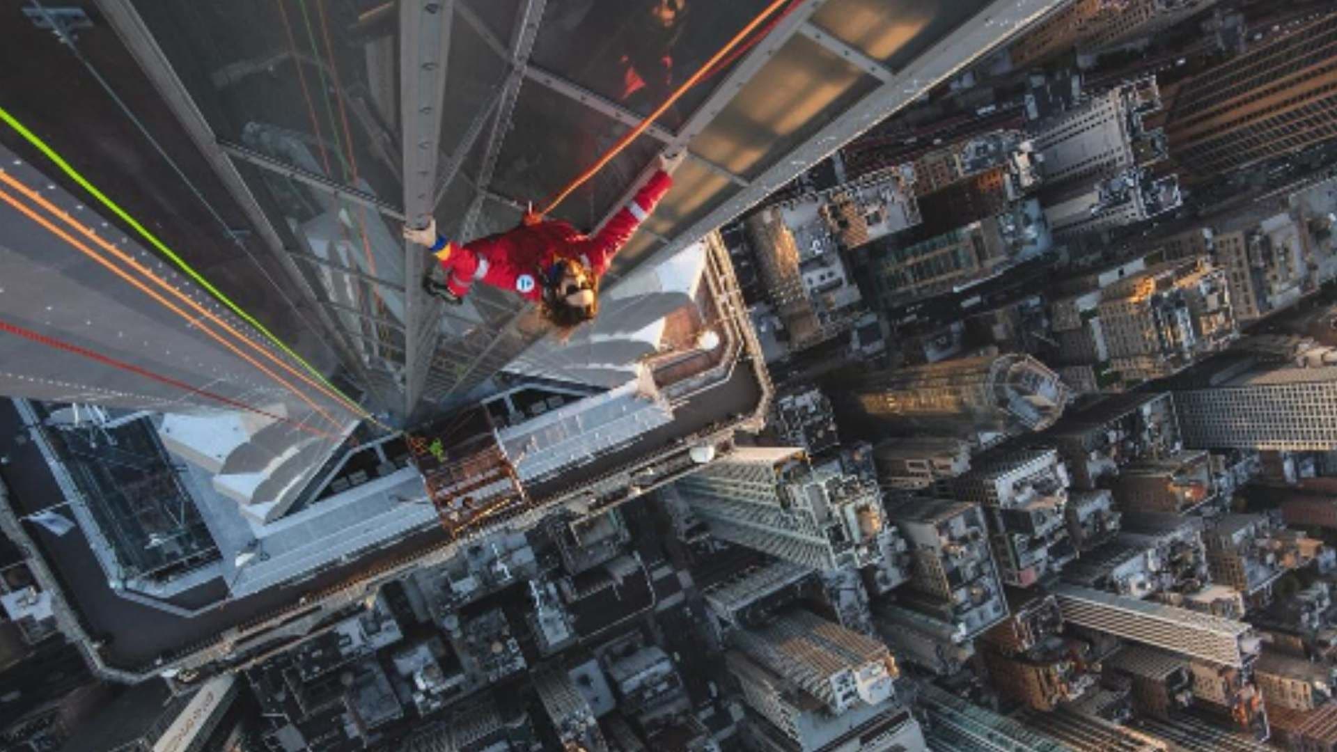 ¿Spiderman? Jared Leto Escala el Empire State para Promocionar Gira de su Banda