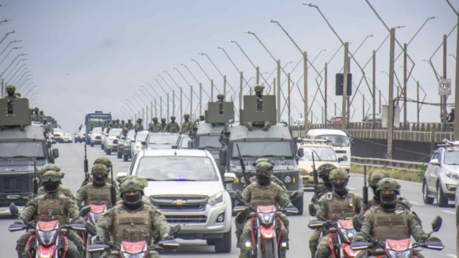 Ecuador Despliega 30 Mil Elementos de las Fuerzas Armadas en Varias Provincias
