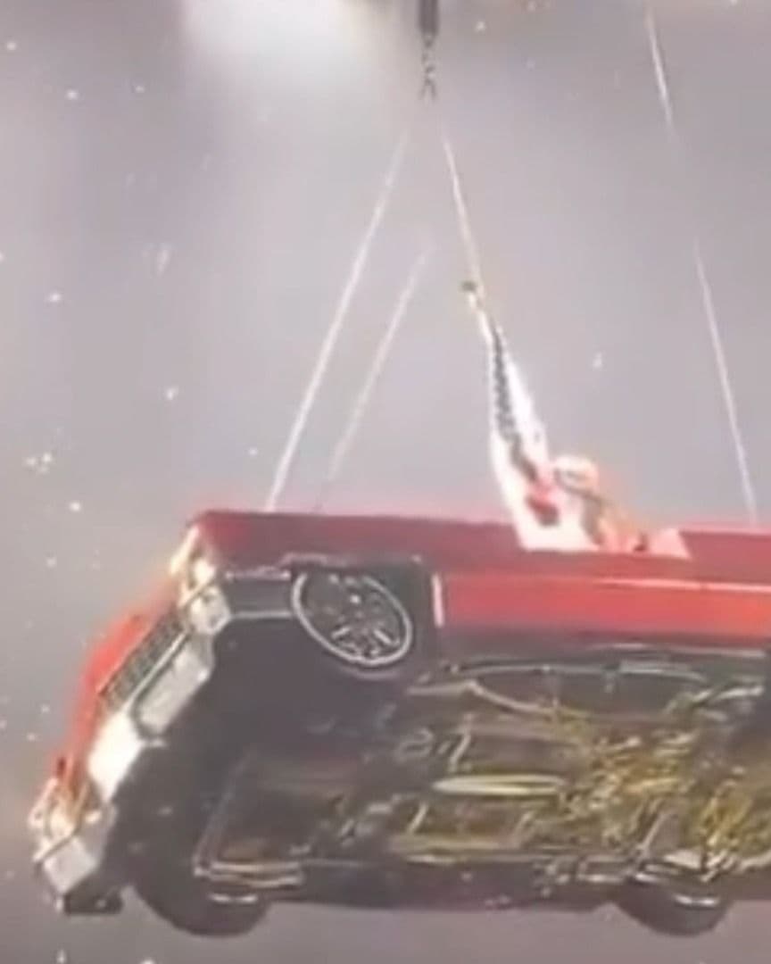 Beyoncé queda suspendida en el aire por falla técnica