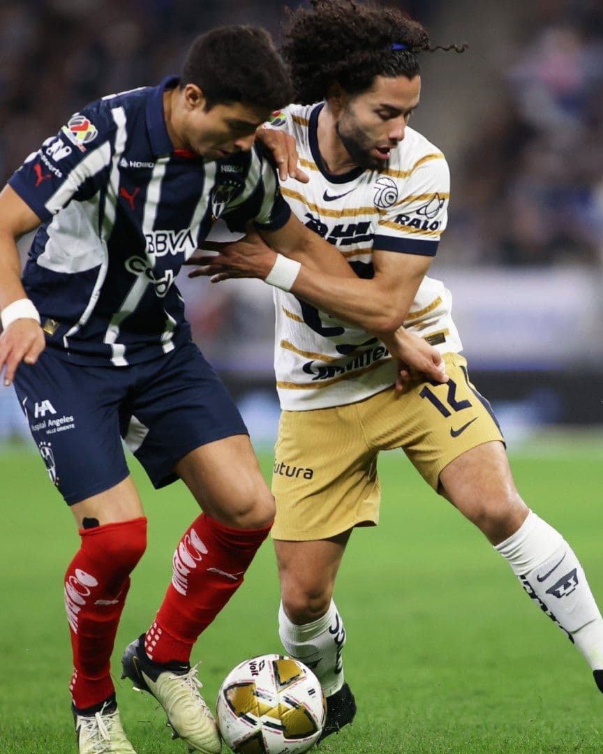 Monterrey Gana en Casa y Mantiene Ventaja ante Pumas