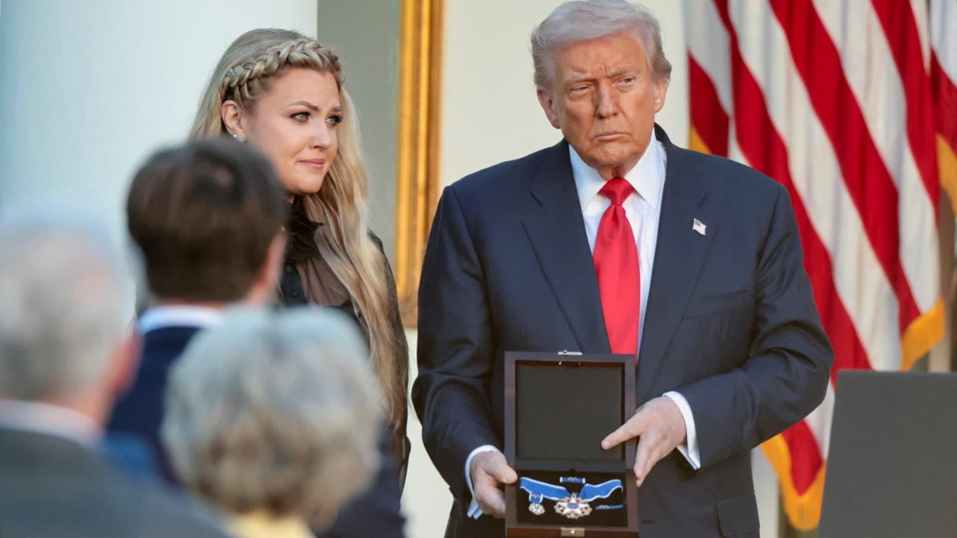 Trump Honra a Charlie Kirk con Medalla Presidencial de la Libertad: "Fue un Mártir de la Verdad"