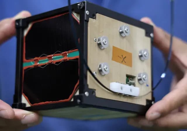 LignoSat, satélite de madera creado en la Universidad de Kioto, Japón