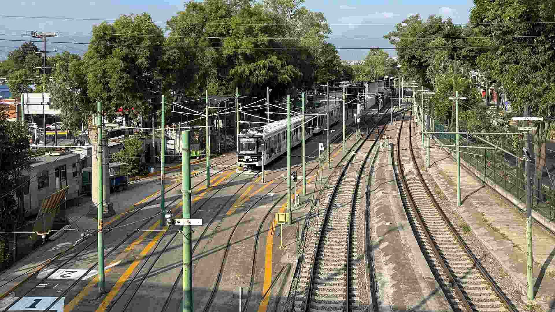 Así los Trabajos de Reparación en el Tren Ligero de CDMX Hoy 1 de Junio de 2026