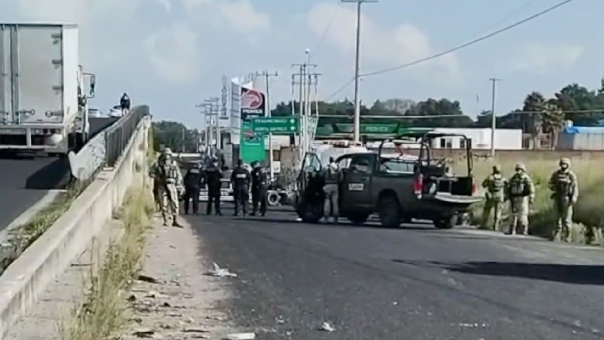 Mujer Muerta Localizada en Vía Corta a Santa Ana y Calle 3 de Mayo Puebla