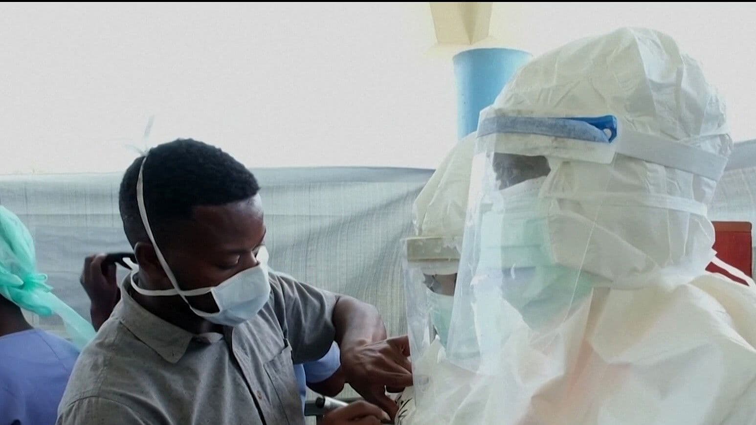 Crece Temor de Mayor Propagación del Ébola: ¿Cuántos Casos Confirmados Hay en África?