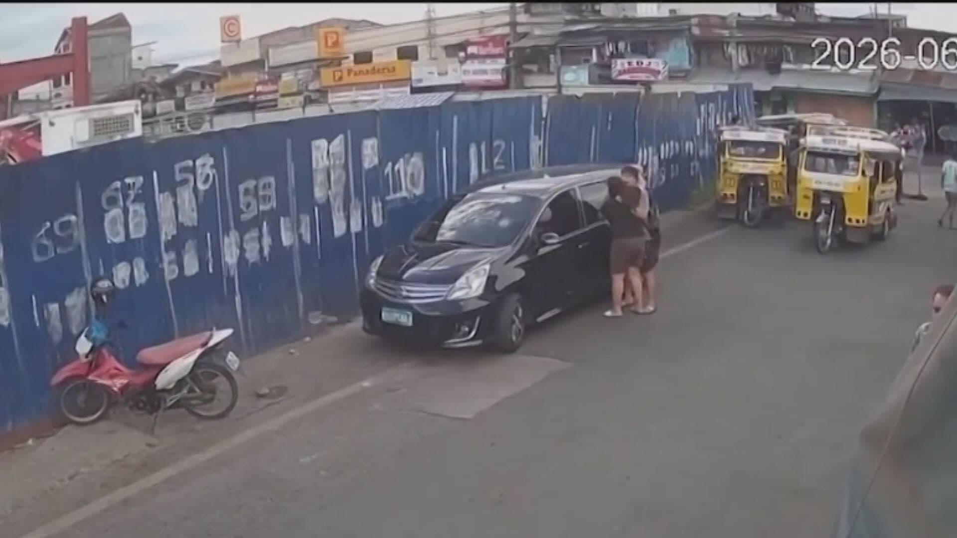 Sismo en Filipinas: Videos Muestran Momento Exacto del Temblor que Dejó al Menos 32 Muertos