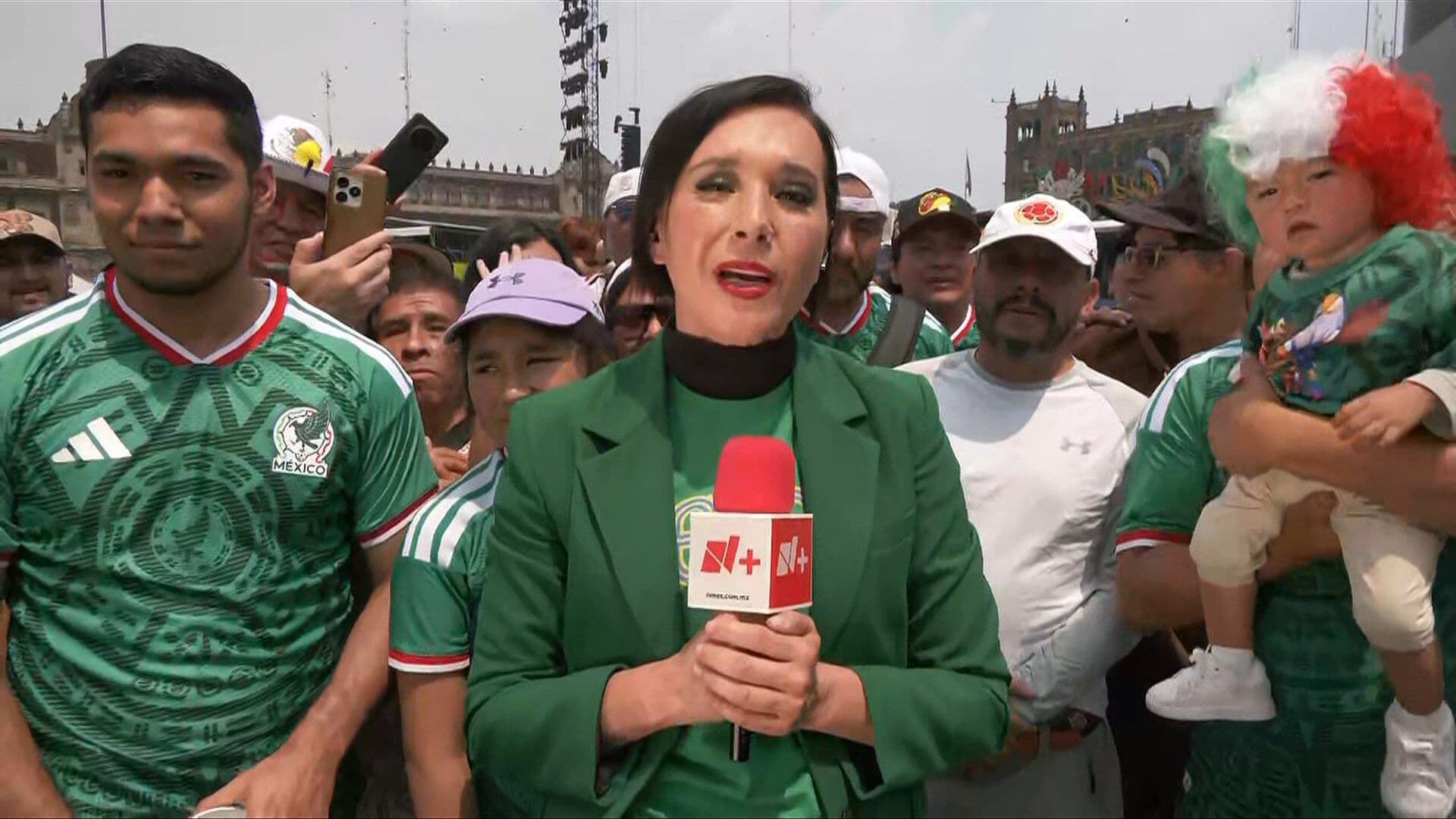 La Fiesta Mundialista Llega al Zócalo de CDMX Antes del México vs Corea del Sur