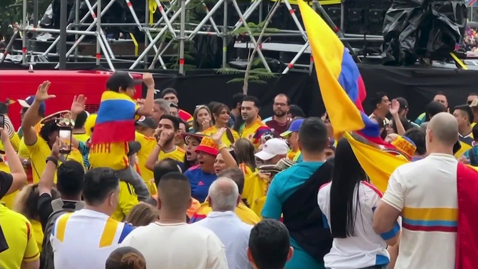Música, Fiesta y Comida: Colombianos Viven a lo Grande el Ambiente Mundialista en Guadalajara