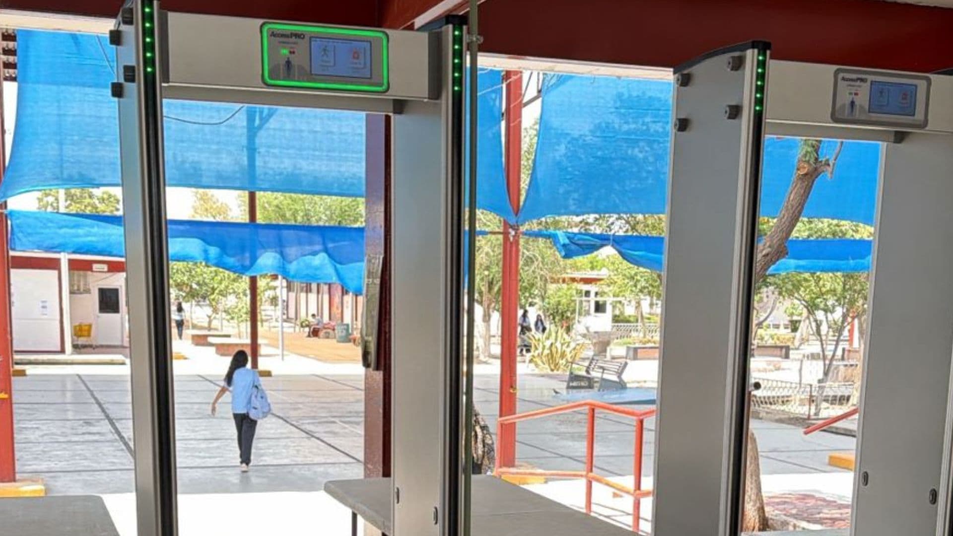Instalan Detectores de Metal Después de Amenazas de Tiroteo en CBTIS 4 de Lerdo