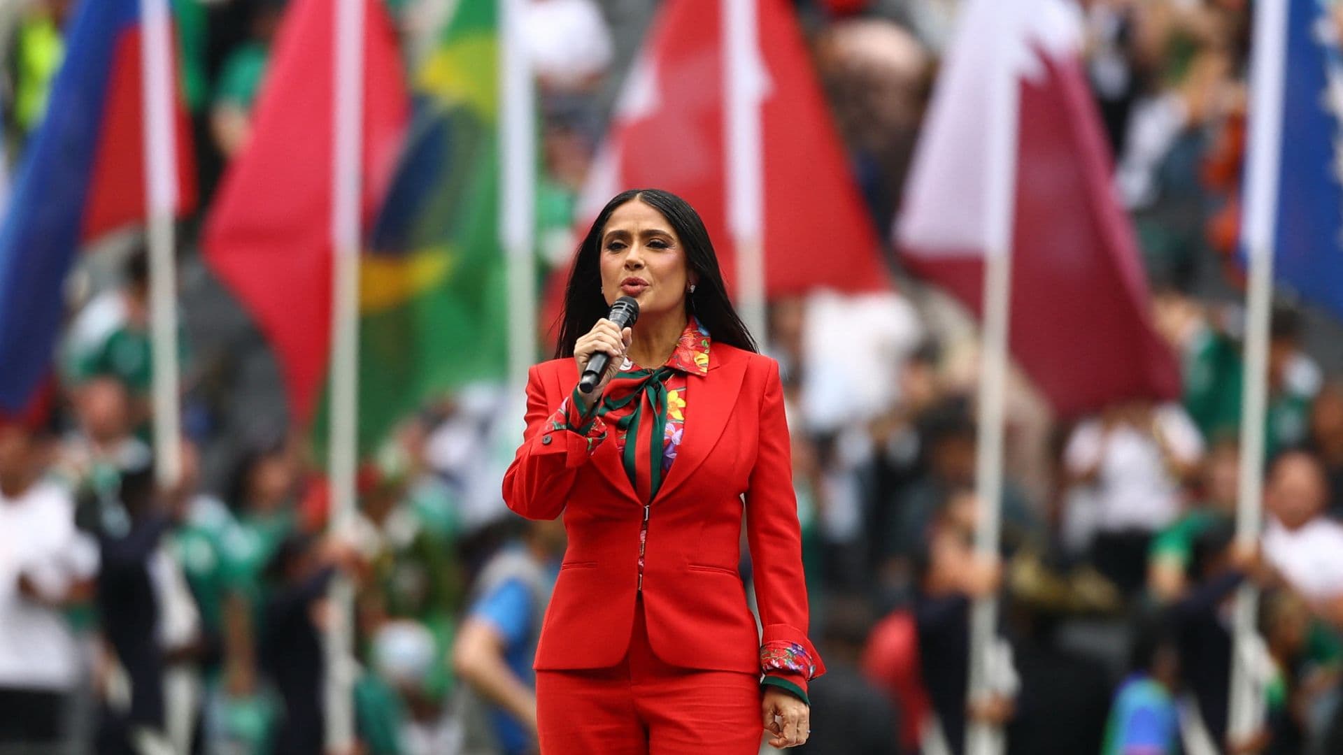 Salma Hayek Conmueve al Mundo con Discurso en la Inauguración del Mundial 2026: ¿Qué Dijo?