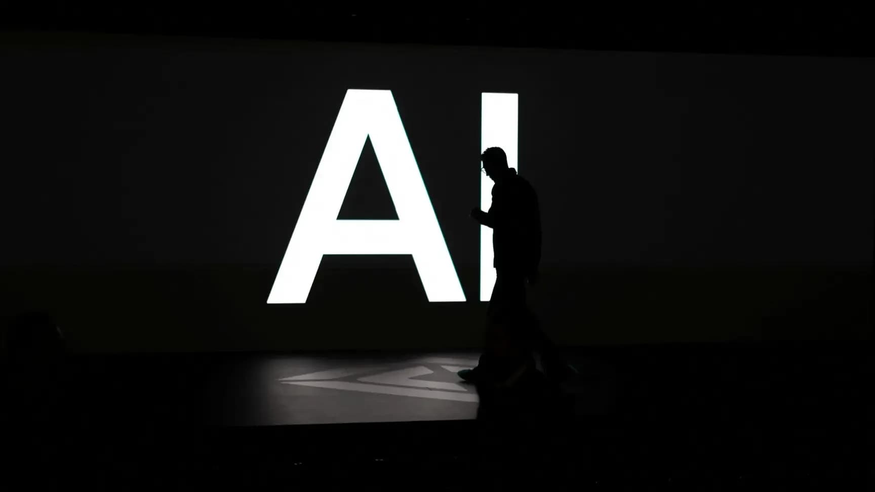 Así Usan la Inteligencia Artificial los Mexicanos: Expansión, Brechas y Desafíos