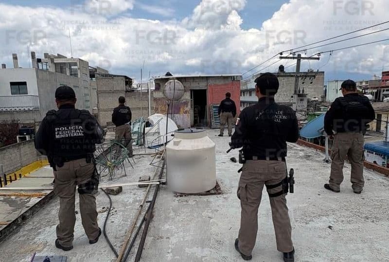 Encuentran 300 Dosis de Droga durante Cateo a Domicilio en Apizaco, Tlaxcala: Hay Tres Detenidos