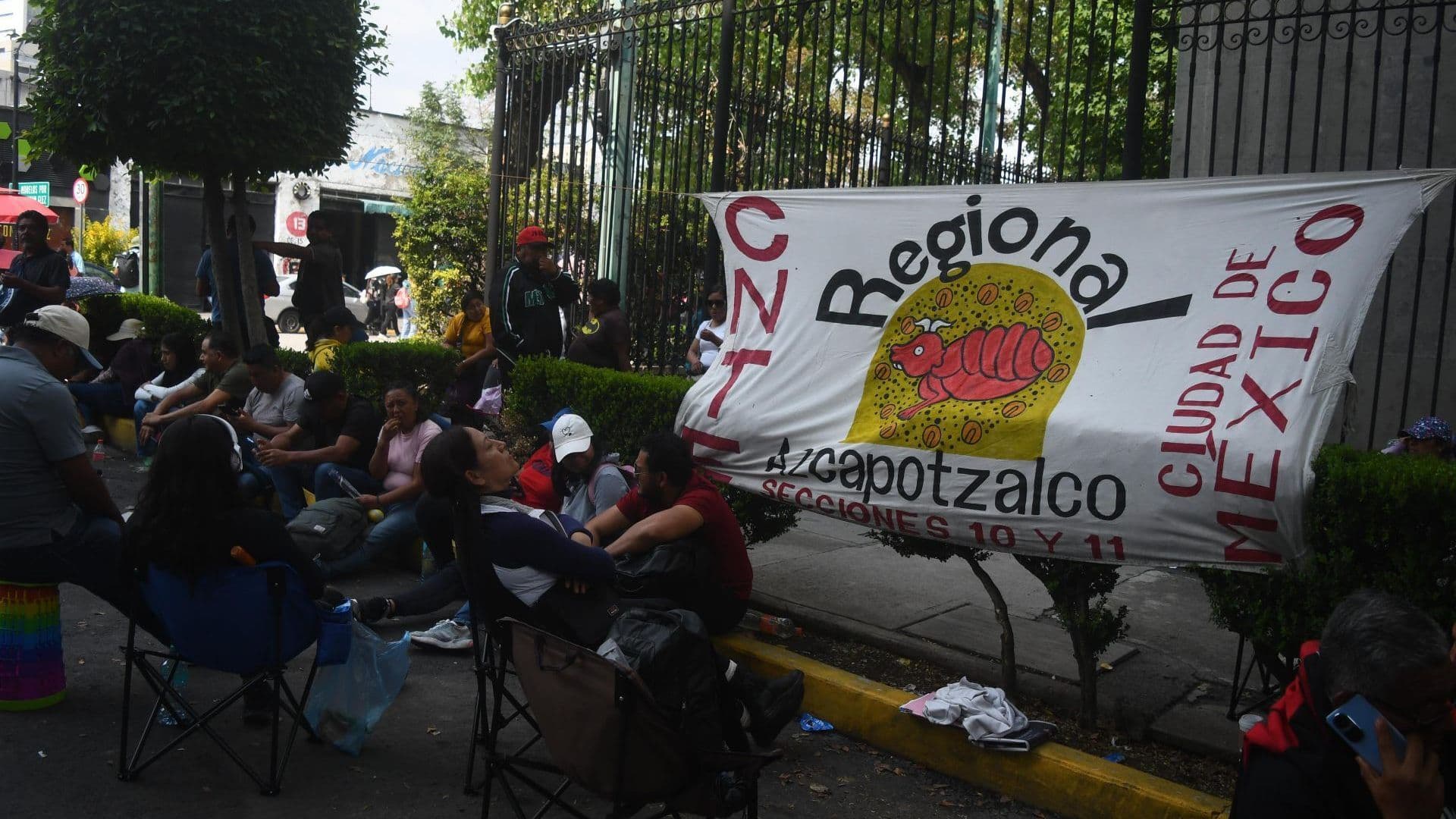 ¿Por Qué se Reúnen Hoy Integrantes de la CNTE con Autoridades de CDMX?